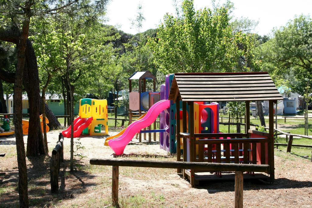 Romea Family Camping Casal Borsetti Exteriör bild